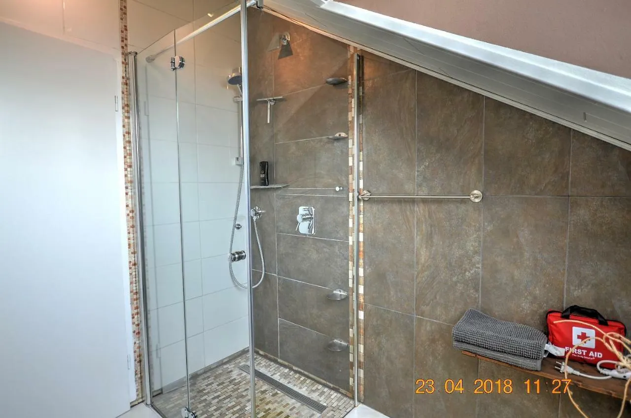 FerienwohnungVIP MUNICH ALBATROS DE LUXE Kirchheim bei Muenchen Deutschland