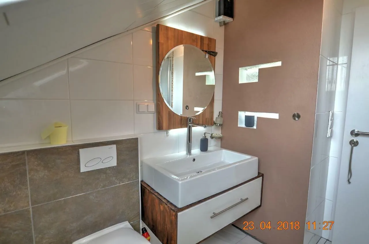 FerienwohnungVIP MUNICH ALBATROS DE LUXE Kirchheim bei Muenchen Apartment