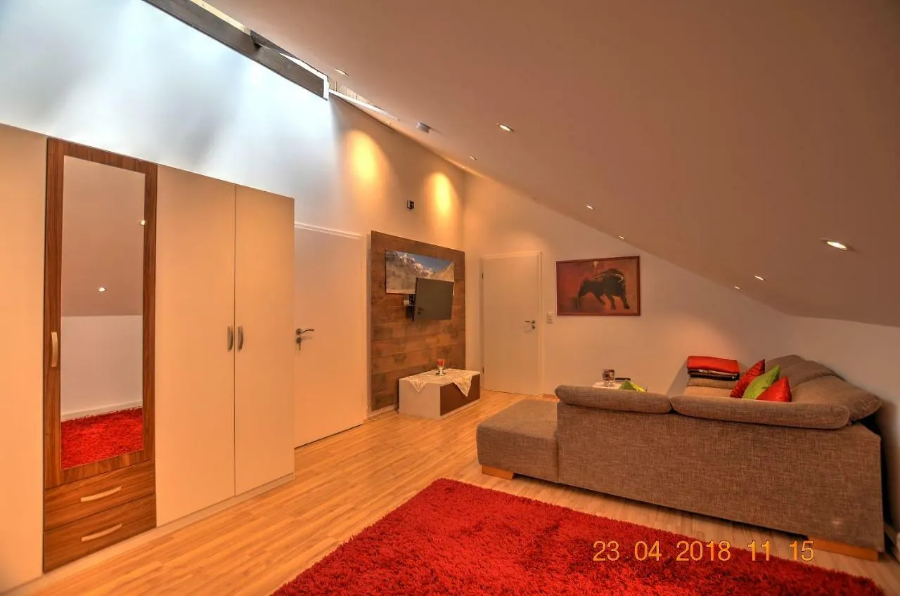 FerienwohnungVIP MUNICH ALBATROS DE LUXE Kirchheim bei Muenchen
