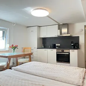 Apartment Am Straßland, Kirchheim bei Muenchen